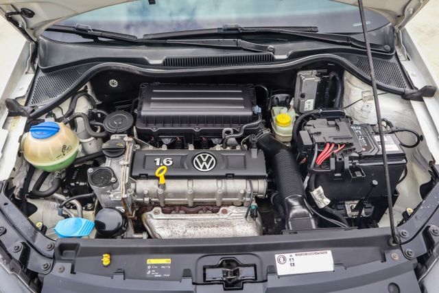 【日本愛信６速變速箱 全車原鈑件】最頂級HL版│衛星導航│ISOFIX│恆溫空調│USB│倒車雷達│ABS煞車輔助│藍芽  第12張相片