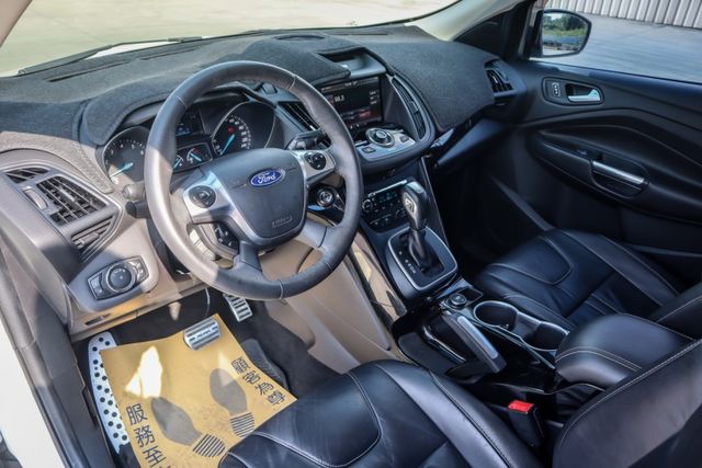 【最頂級旗艦版 原廠保養】全車原鈑件│ACC跟車│車道維持│腳踢電動尾門│電動椅│HID頭燈│ISOFIX│自動停車系統  第8張相片