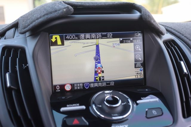 【最頂級旗艦版 原廠保養】全車原鈑件│ACC跟車│車道維持│腳踢電動尾門│電動椅│HID頭燈│ISOFIX│自動停車系統  第18張相片