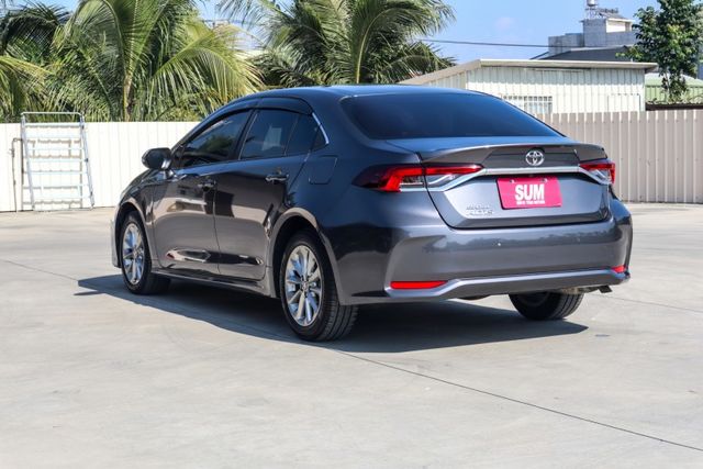 【豪華PLUS版 全車原鈑件】原廠精裝│I-KEY│ACC跟車│CARPLAY│導航│倒車顯影│後座出風│ISOFIX  第2張相片