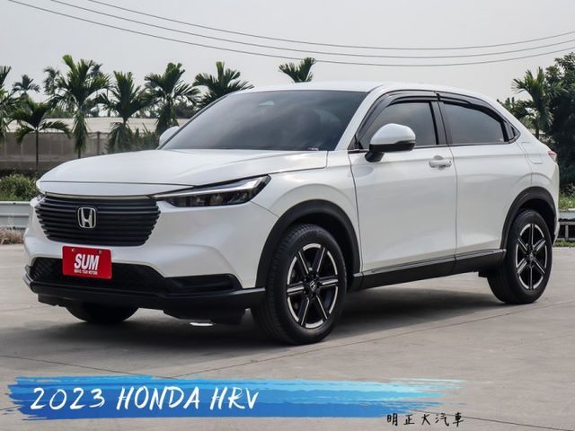 【新車保固中 全車原鈑件】原廠保養│全速域跟車│車道維持│CARPLAY│倒車顯影│後座出風│ISOFIX│LED頭燈│  第1張相片