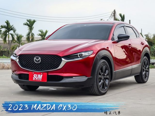 【僅跑２萬多 原廠保養】原廠加價車色+導航│全速域跟車│車道偏移輔助│CARPLAY│盲點偵測│ISOFIX│倒車顯影  第1張相片