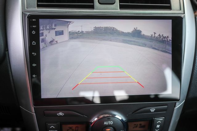 【全車原鈑件 小改款７速手自排】倒車顯影│衛星導航│CARPLAY│前後行車紀錄器│定速巡航│抬頭顯示│里程保證  第14張相片