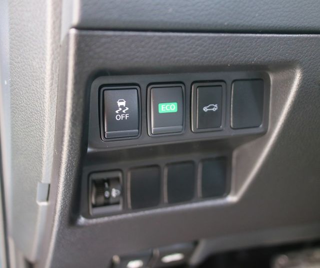 【2.0最頂級完美影音版 升級電動尾門】環景影像│抬頭顯示│I-KEY│後座出風│ISOFIX│定速巡航│里程保證  第13張相片