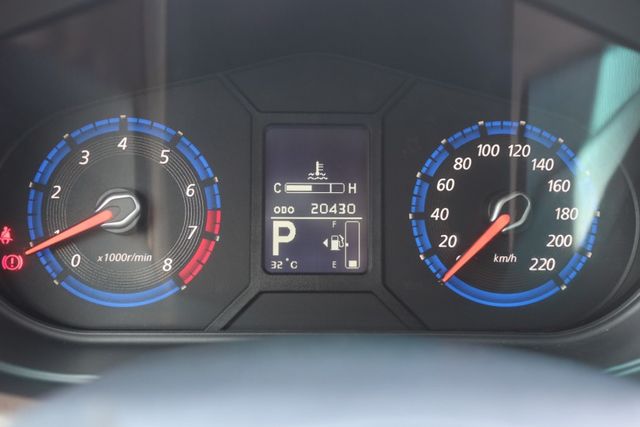 【最頂級輕鬆影音版 僅跑２萬】原廠保養│電子後視鏡│電動尾門│CARPLAY│倒車顯影│前後車距雷達│導航│I-KEY  第11張相片