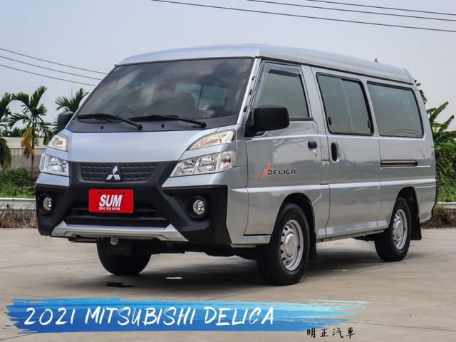 【自排八人座廂車 全車原鈑件】原廠保養│定速巡航│倒車顯影│ISOFIX│盲點偵測│後座空調│胎壓偵測│SCC防護系統  第1張相片