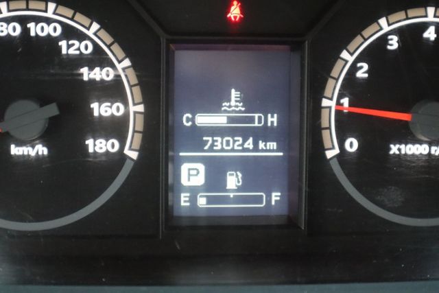 【自排八人座廂車 全車原鈑件】原廠保養│定速巡航│倒車顯影│ISOFIX│盲點偵測│後座空調│胎壓偵測│SCC防護系統  第12張相片
