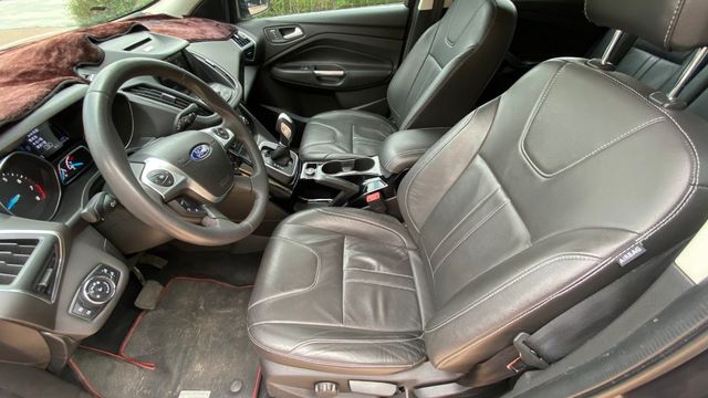 FORD福特 KUGA  第11張相片