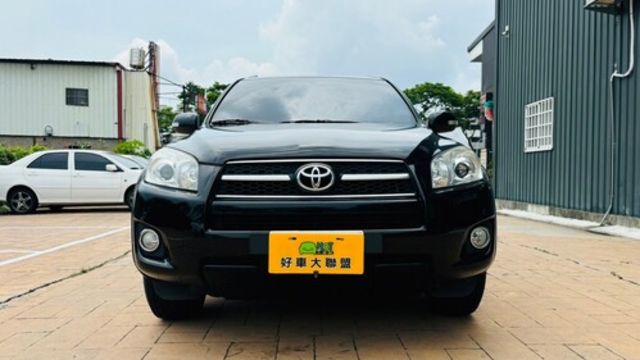 TOYOTA豐田 RAV4  第3張相片