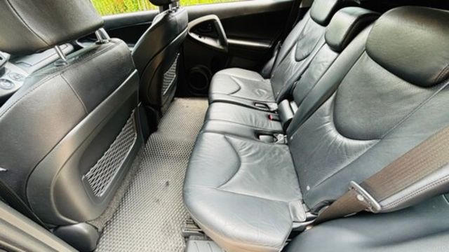 TOYOTA豐田 RAV4  第10張相片