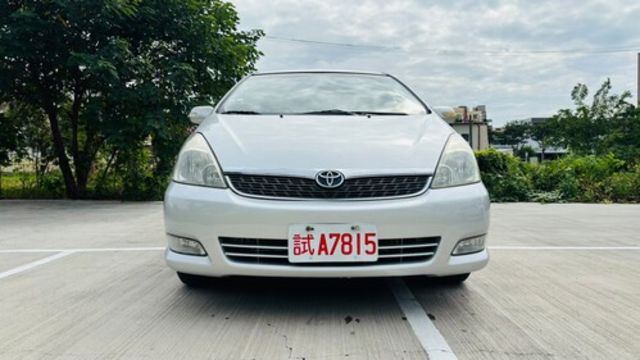 TOYOTA豐田 WISH  第3張相片