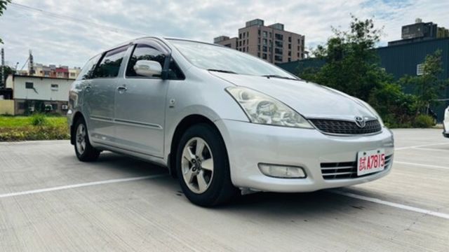 TOYOTA豐田 WISH  第8張相片