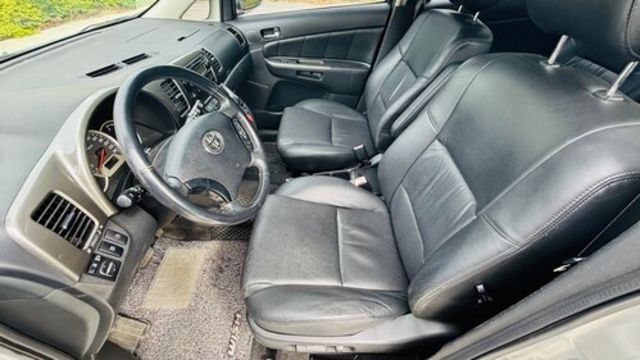 TOYOTA豐田 WISH  第11張相片