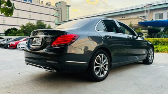 M-BENZ賓士 C200  第2張相片