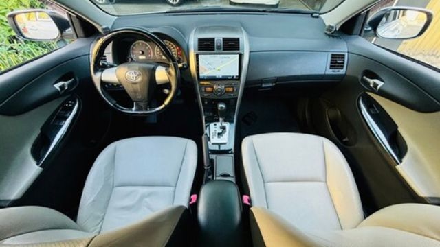 TOYOTA豐田 ALTIS  第5張相片