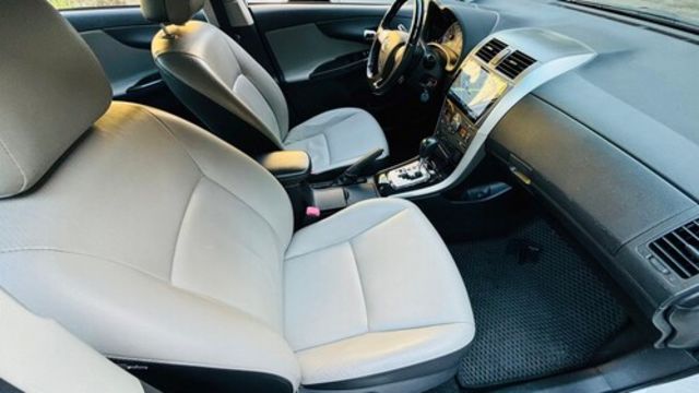TOYOTA豐田 ALTIS  第14張相片
