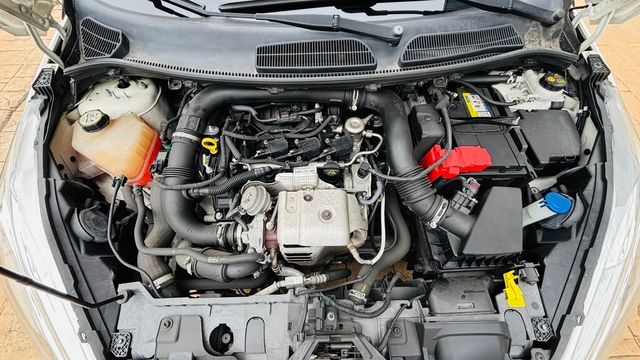 FORD福特 FIESTA  第6張相片