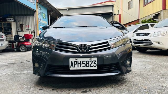 TOYOTA豐田 ALTIS  第3張相片