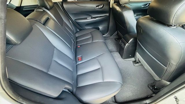 NISSAN日產 TIIDA  第16張相片