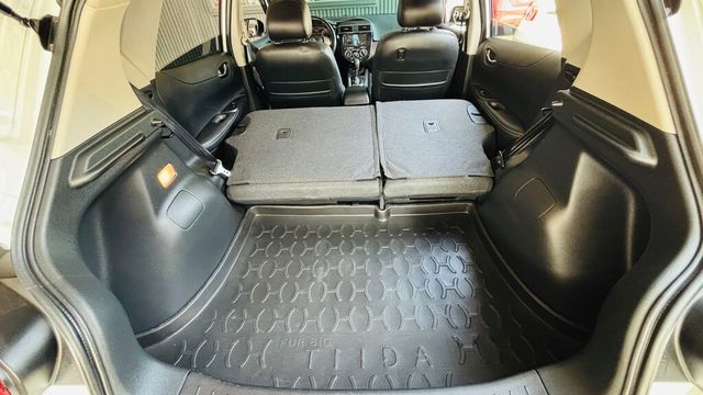 NISSAN日產 TIIDA  第17張相片