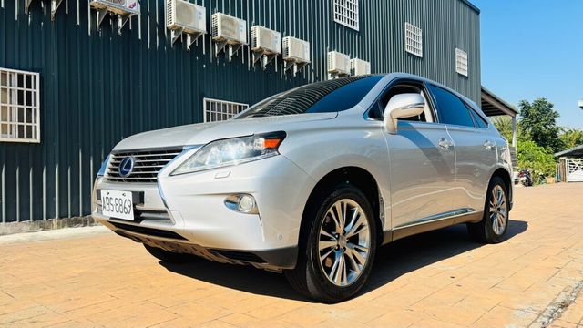 LEXUS凌志 RX450H  第13張相片