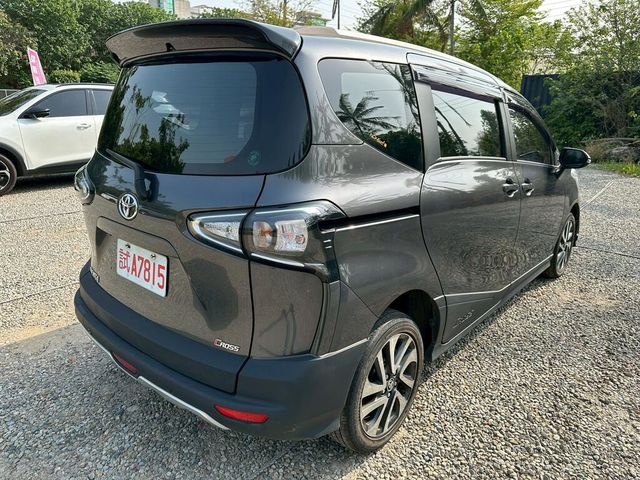 TOYOTA豐田 SIENTA  第2張相片