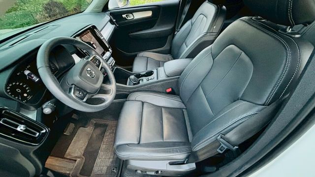 VOLVO富豪 XC40  第8張相片