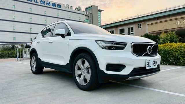 VOLVO富豪 XC40  第16張相片