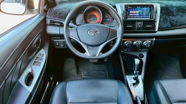 TOYOTA豐田 YARIS  第7張相片