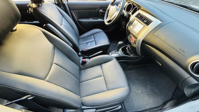 NISSAN日產 LIVINA  第9張相片