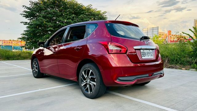 NISSAN日產 TIIDA  第9張相片