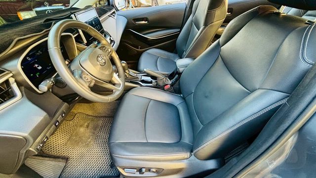 TOYOTA豐田 COROLLA ALTIS HYBRID  第16張相片