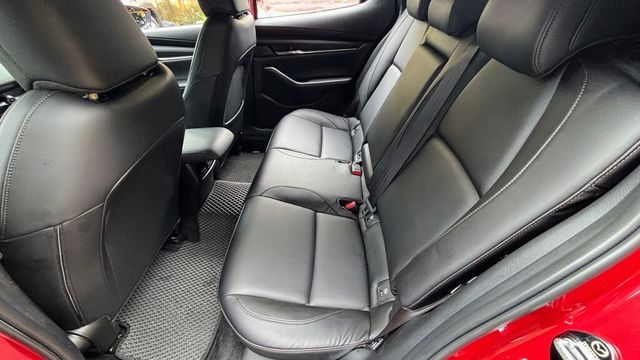MAZDA馬自達 MAZDA 3  第15張相片