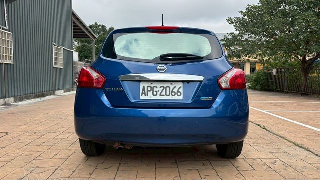 NISSAN日產 TIIDA  第4張相片