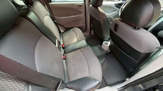 MITSUBISHI三菱 COLT PLUS  第16張相片