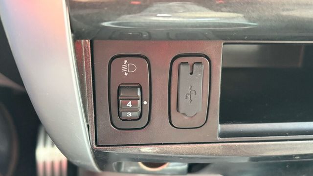 MITSUBISHI三菱 COLT PLUS  第18張相片