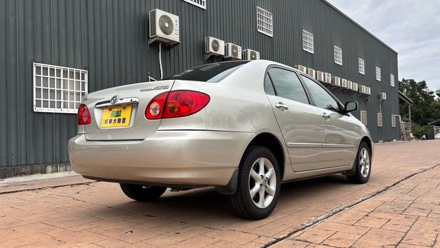 TOYOTA豐田 ALTIS  第2張相片