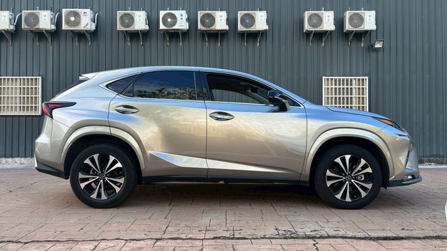LEXUS凌志 NX200  第17張相片