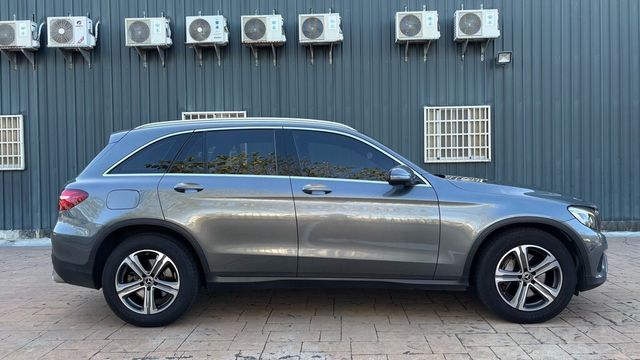 M-BENZ賓士 GLC250  第7張相片