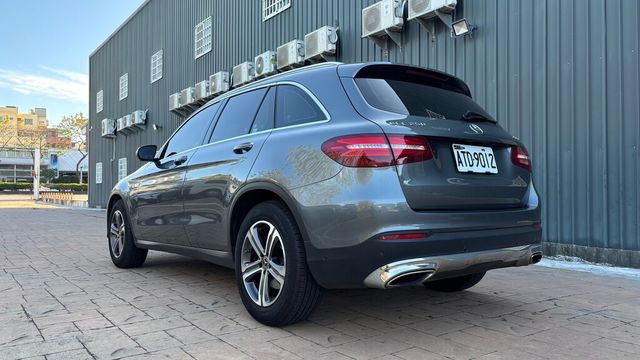 M-BENZ賓士 GLC250  第8張相片