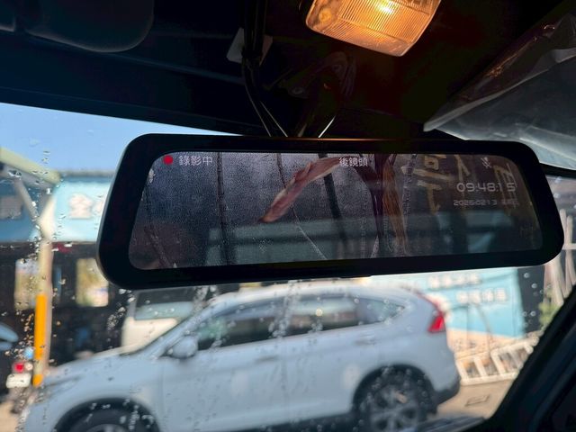 MITSUBISHI三菱 DELICA  第12張相片