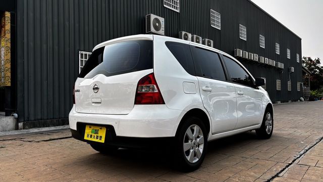 NISSAN日產 LIVINA  第2張相片