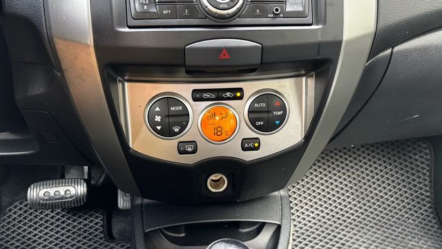 NISSAN日產 LIVINA  第8張相片