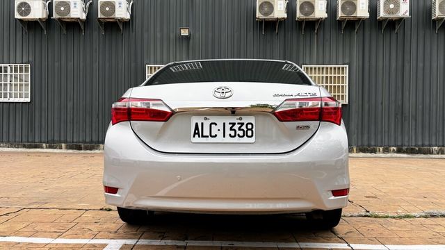 TOYOTA豐田 ALTIS  第4張相片