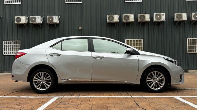 TOYOTA豐田 ALTIS  第10張相片