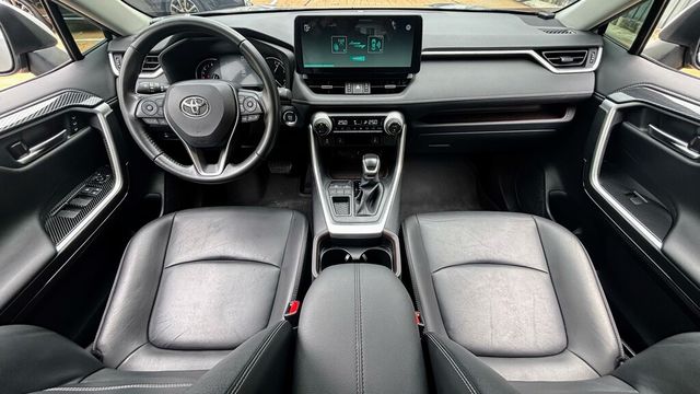 TOYOTA豐田 RAV4  第13張相片