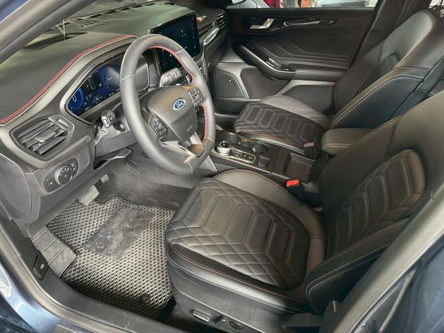 FORD福特 FOCUS  第14張相片