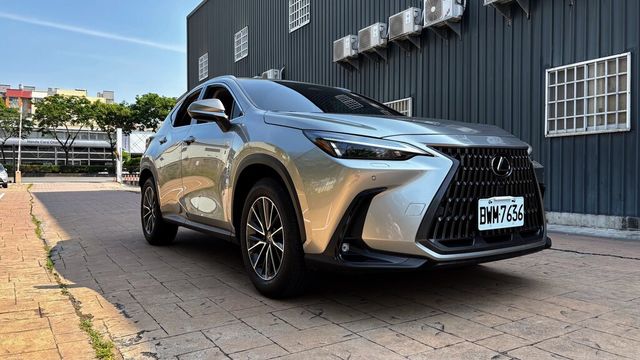 LEXUS凌志 NX200  第7張相片