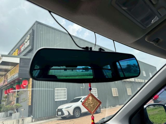MITSUBISHI三菱 ZINGER  第14張相片