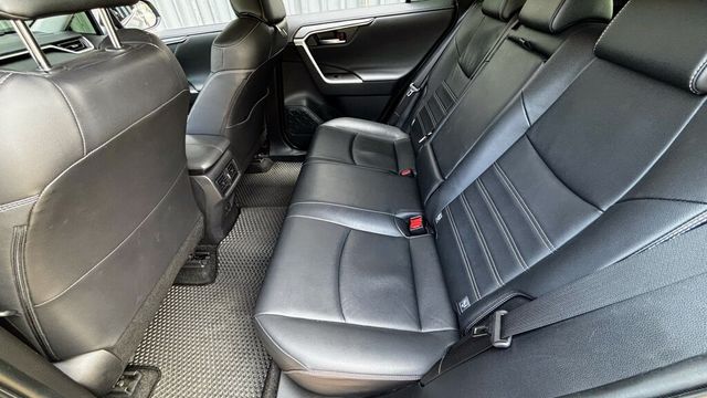 TOYOTA豐田 RAV4  第17張相片